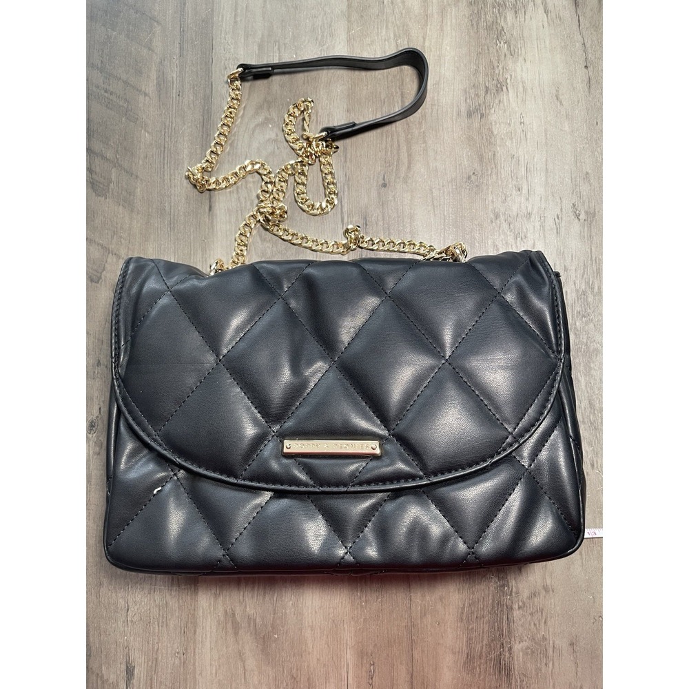 Poppy & Peonies Womens Black Quilted Crossbody Bag 12" X 8"‎